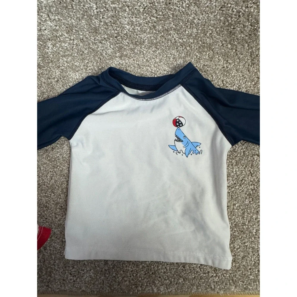 Old Navy Baby Boy Shark American Flag Rash Guard and Swim Trunks Set 6-12M